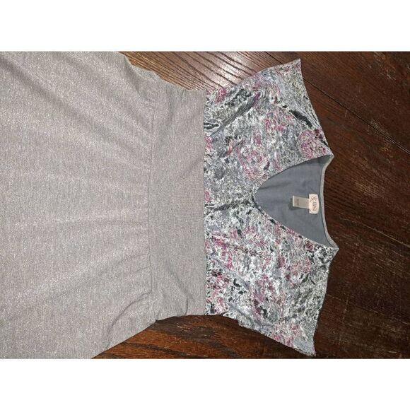 6/8 Tracy Porter Grey Pink Cream Short Sleeve VNeck Metallic Velour Velvet Dress - Picture 2 of 4